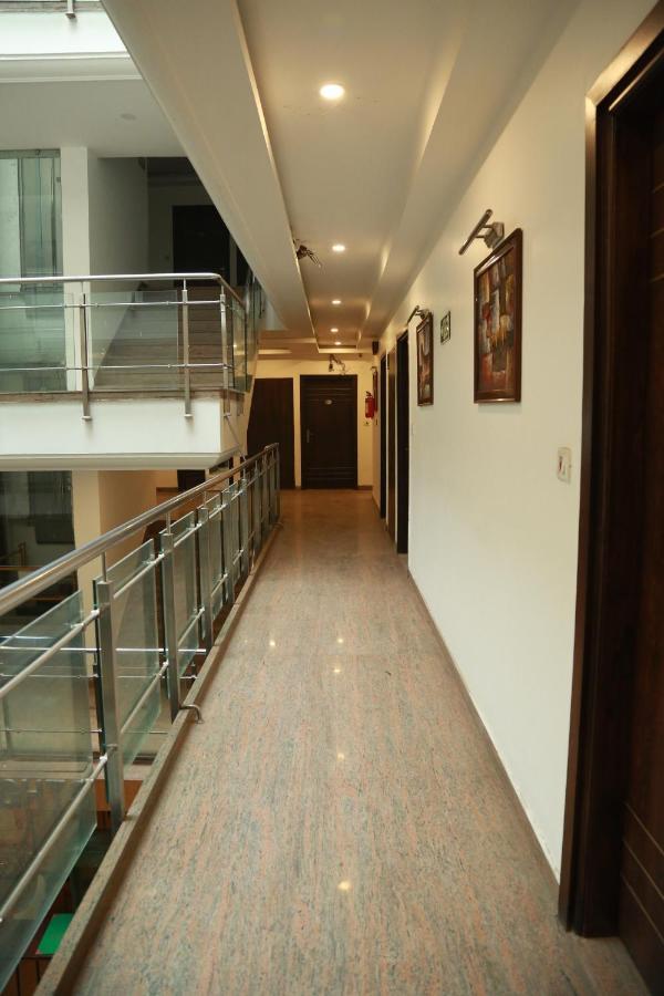 Oyo2202城市高地酒店 新德里 外观 照片